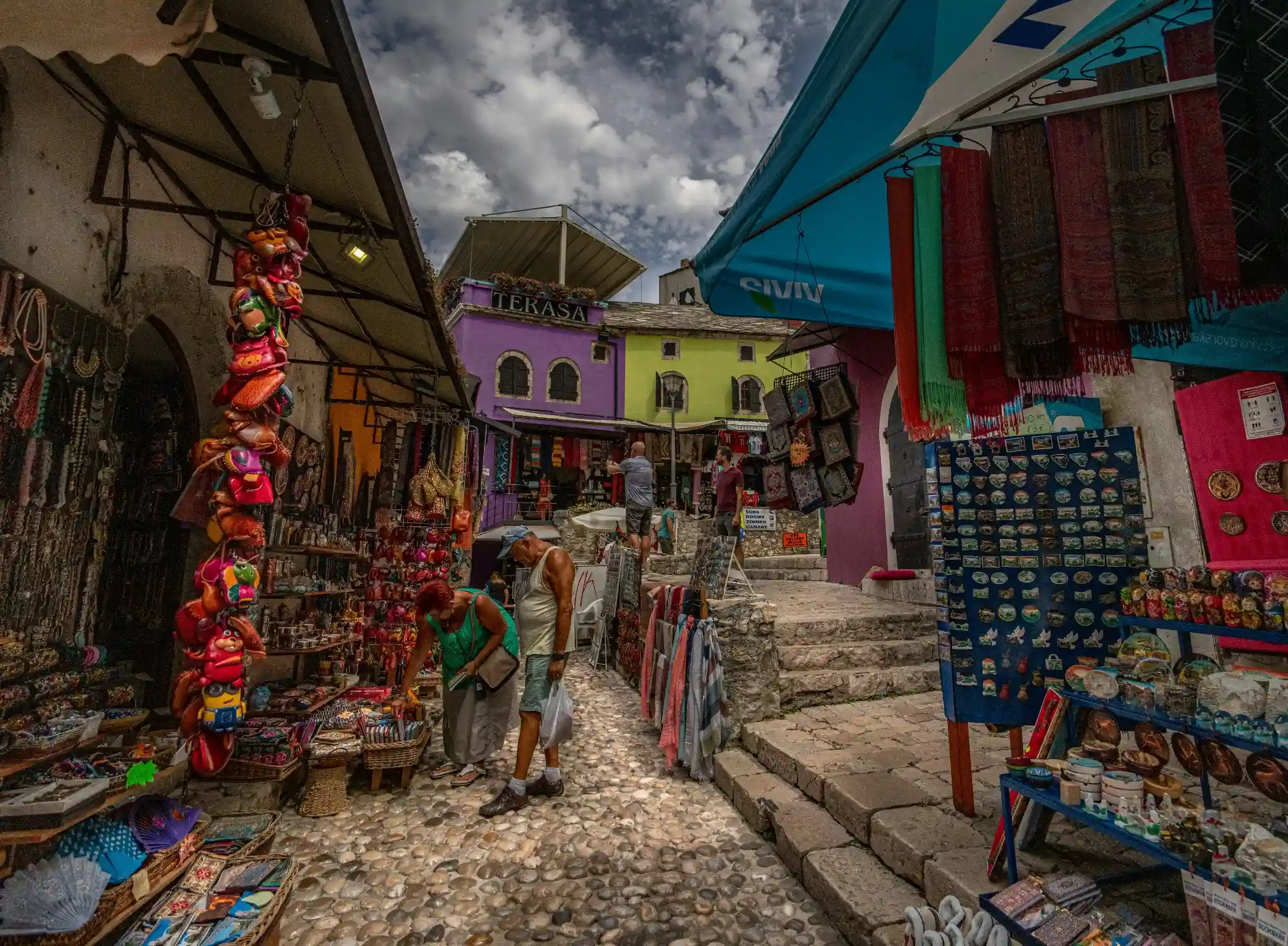 Explore Morocco with local experts