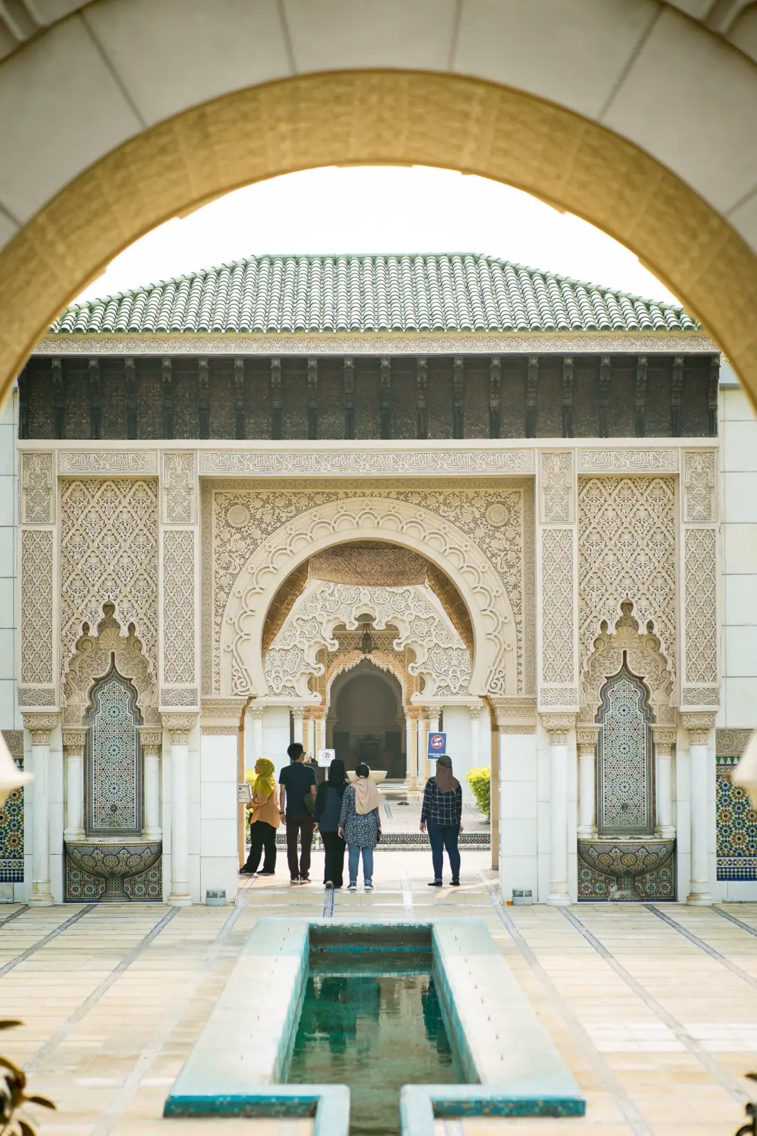 morrocoan architecture entrance building marrakech