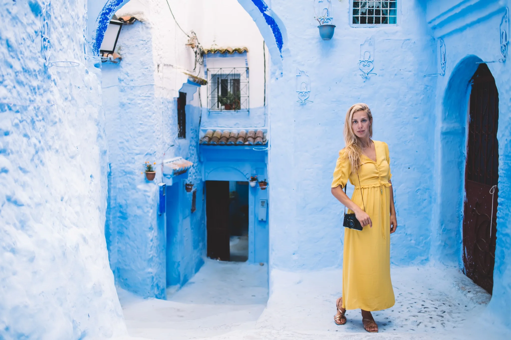 Private guided 2 Day Trip from Casablanca to Chefchaouen blue city